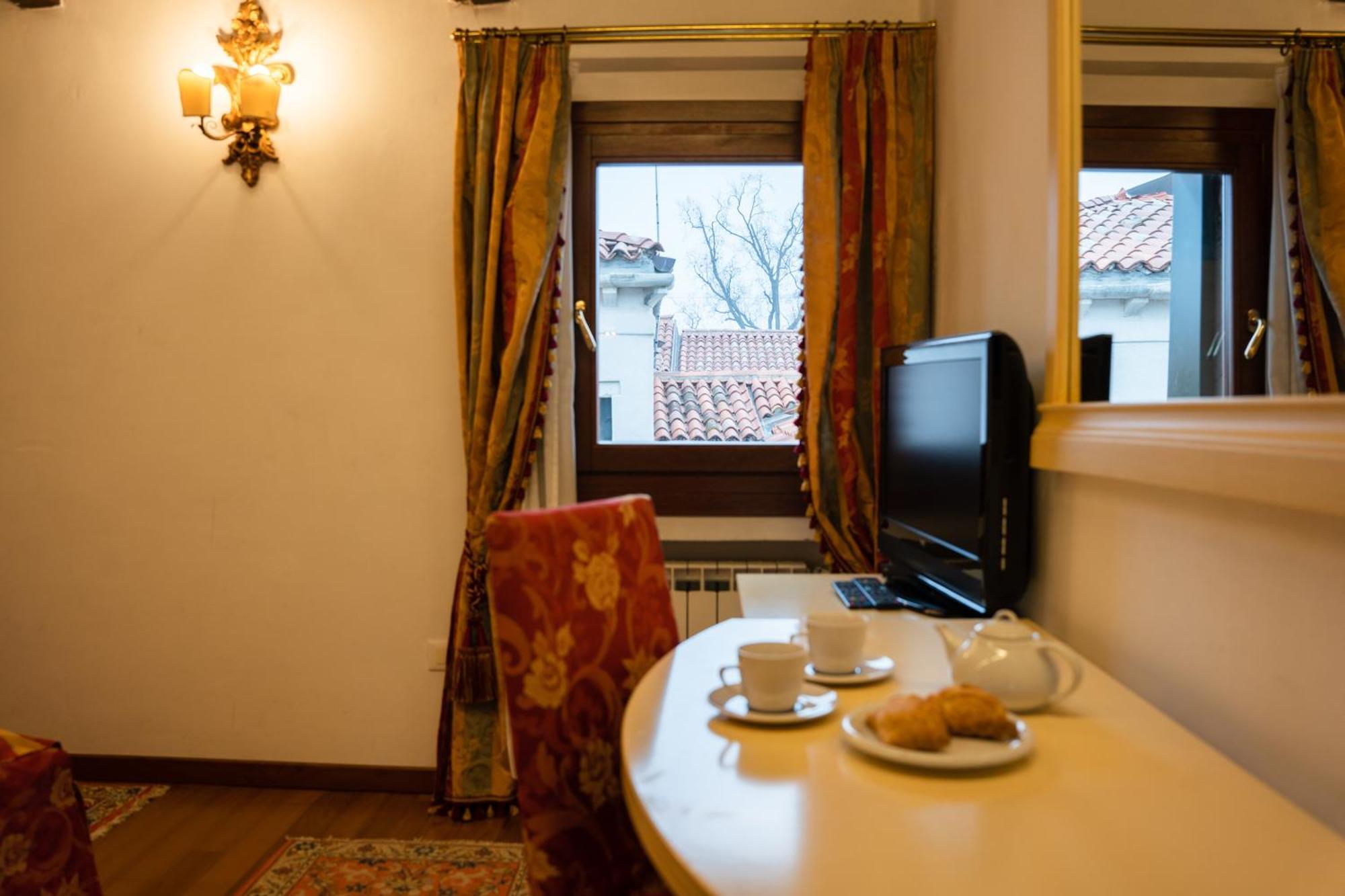 Furlani Apartments Венеция Экстерьер фото